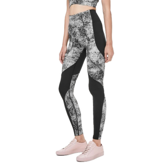 Lululemon leggings Sweat and Repeat size 4 grey black (2018) - Picture 3 of 11